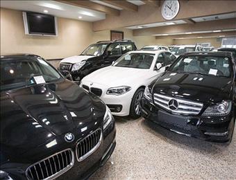 شرط تنظیم بازار خودرو با واردات