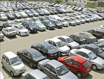 کاهش قیمت برخی‌ خودرو‌های داخلی با افزایش عرضه در بازار