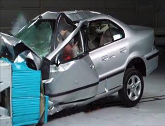 ضعف بدنه خودروهای داخلی در تصادفات
